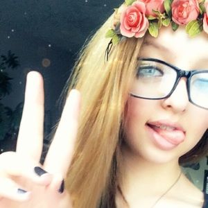 Meet your Posher, Capri